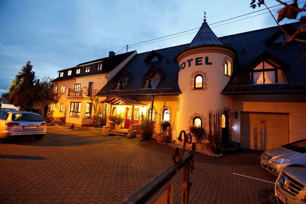Landhotel Villa Moritz Garni Oberahr Екстериор снимка
