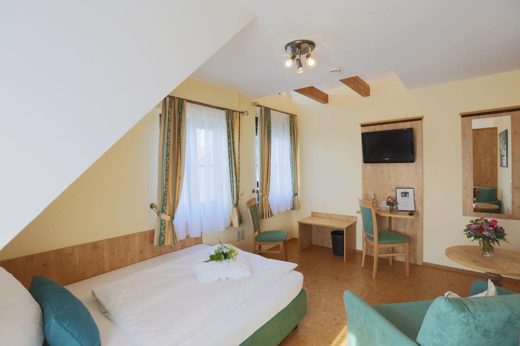 Landhotel Villa Moritz Garni Oberahr Екстериор снимка