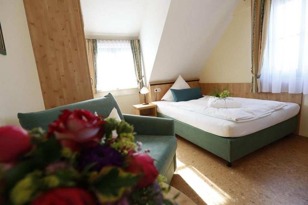 Landhotel Villa Moritz Garni Oberahr Стая снимка