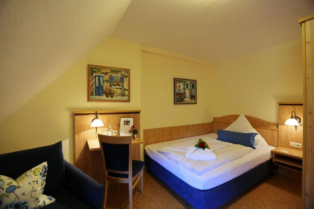 Landhotel Villa Moritz Garni Oberahr Стая снимка