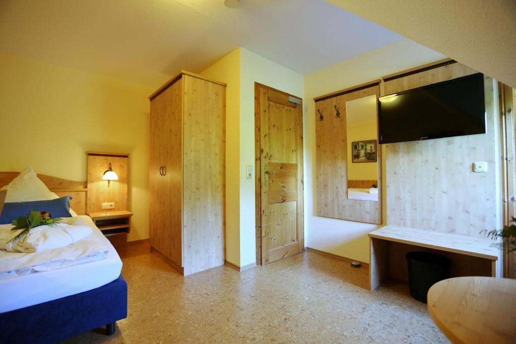 Landhotel Villa Moritz Garni Oberahr Стая снимка