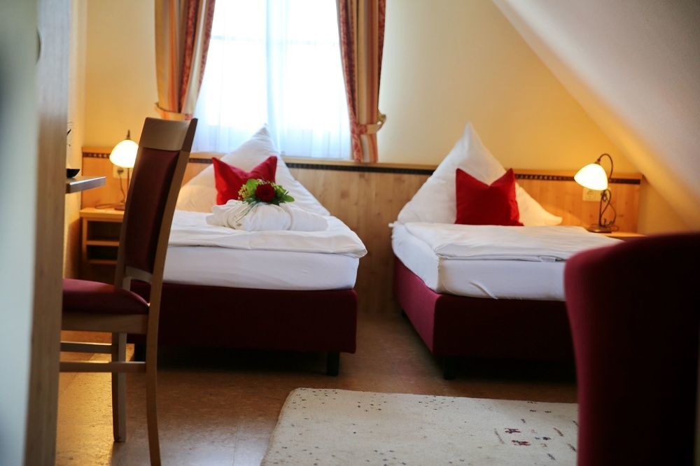 Landhotel Villa Moritz Garni Oberahr Екстериор снимка
