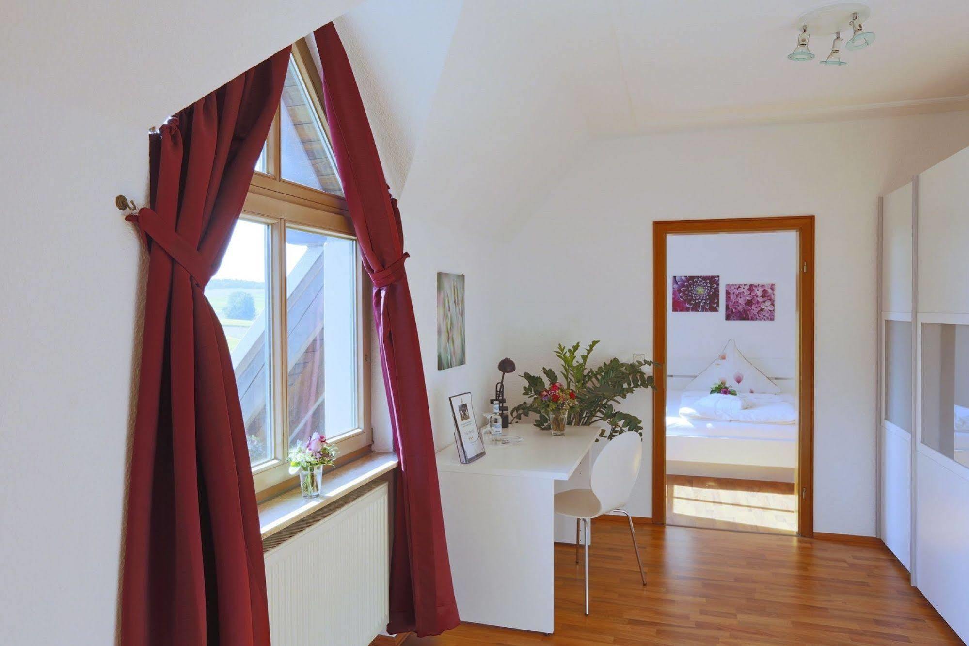 Landhotel Villa Moritz Garni Oberahr Екстериор снимка